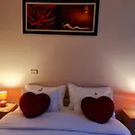 Sweethome Tirana Center, Skanderbeg Square