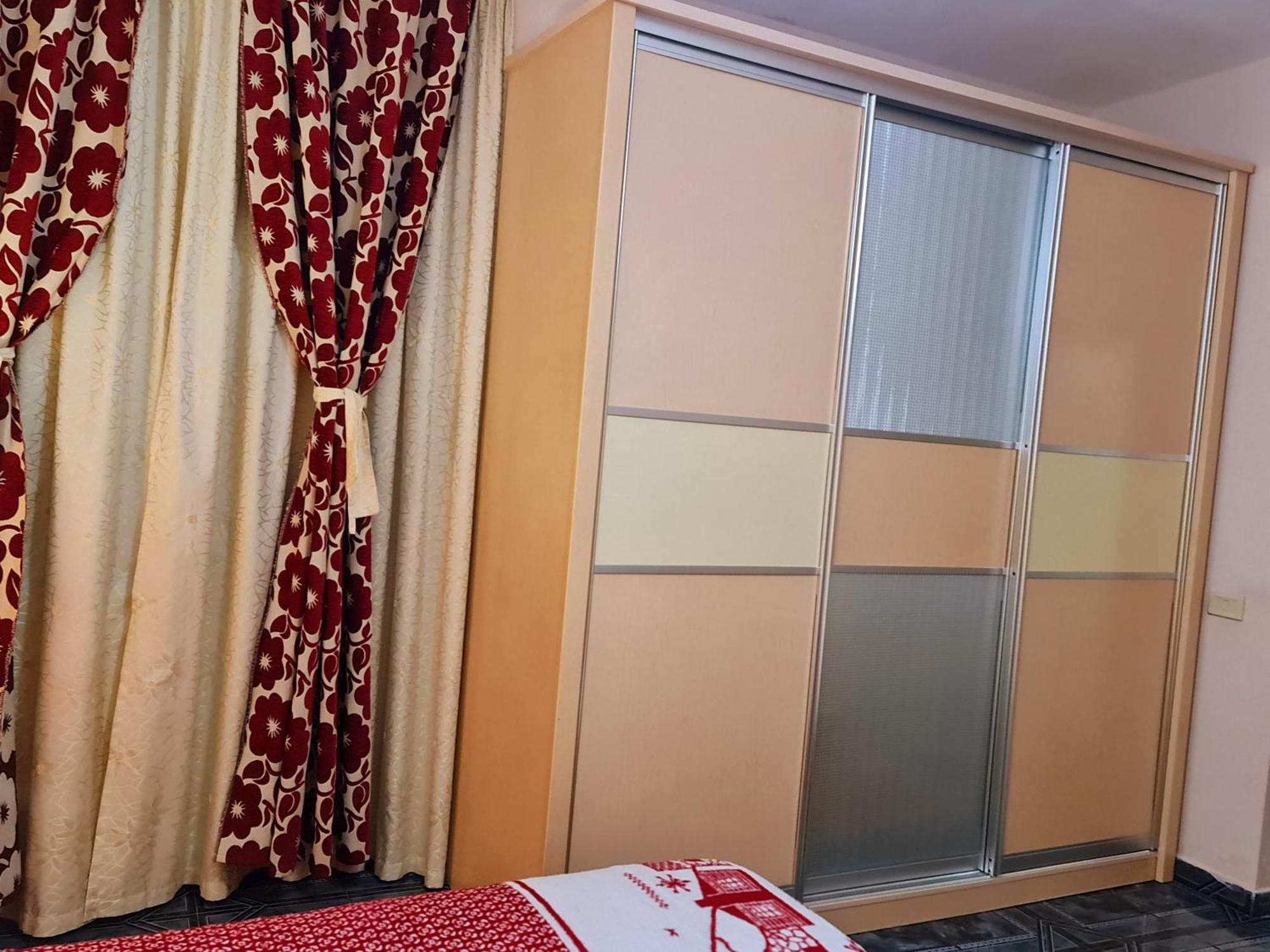 Sweethome Center, Skanderbeg Square Appartement *